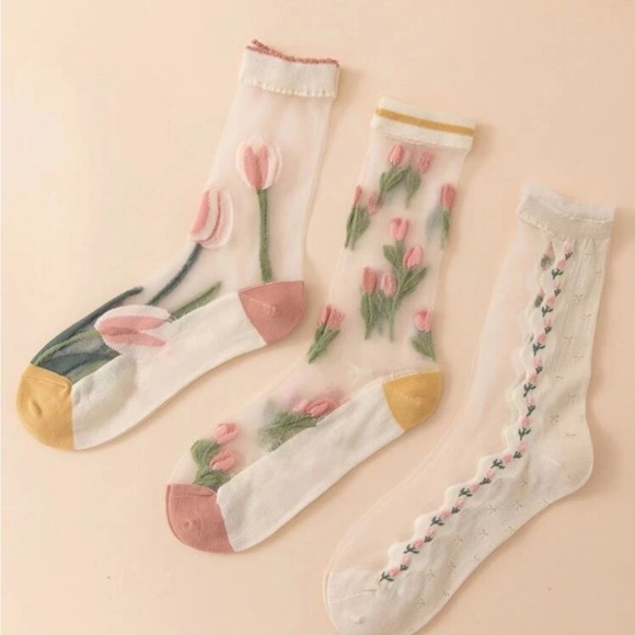 Floral Sheer Socks with Accents/OS - Picture 6 of 6